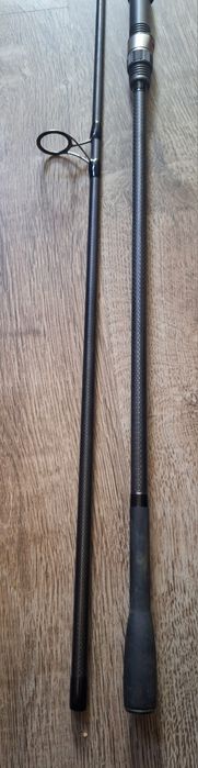 Delphin Bomber Spod,Fox Horizon 12ft. 3lbs.