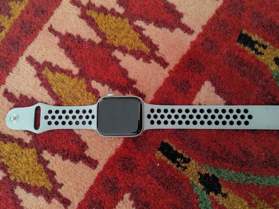 Продам Apple watch