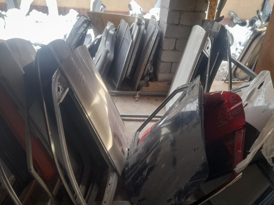 Оригинал запчасть крыло