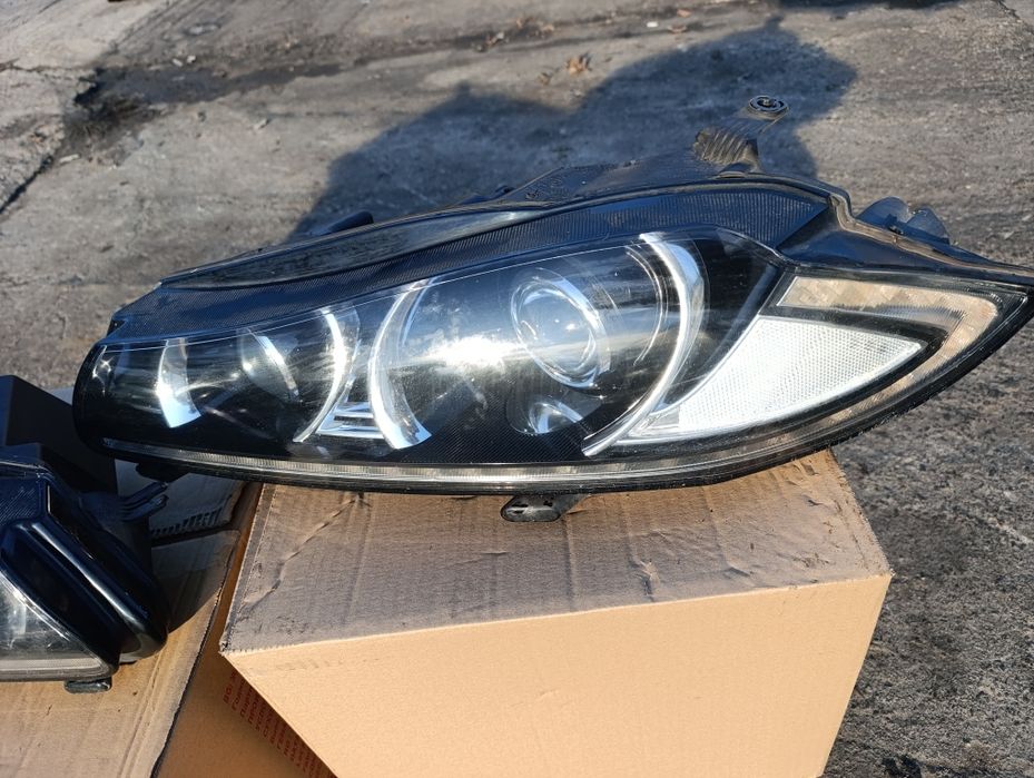 Фарове Ягуар / Jaguar XF 2013г