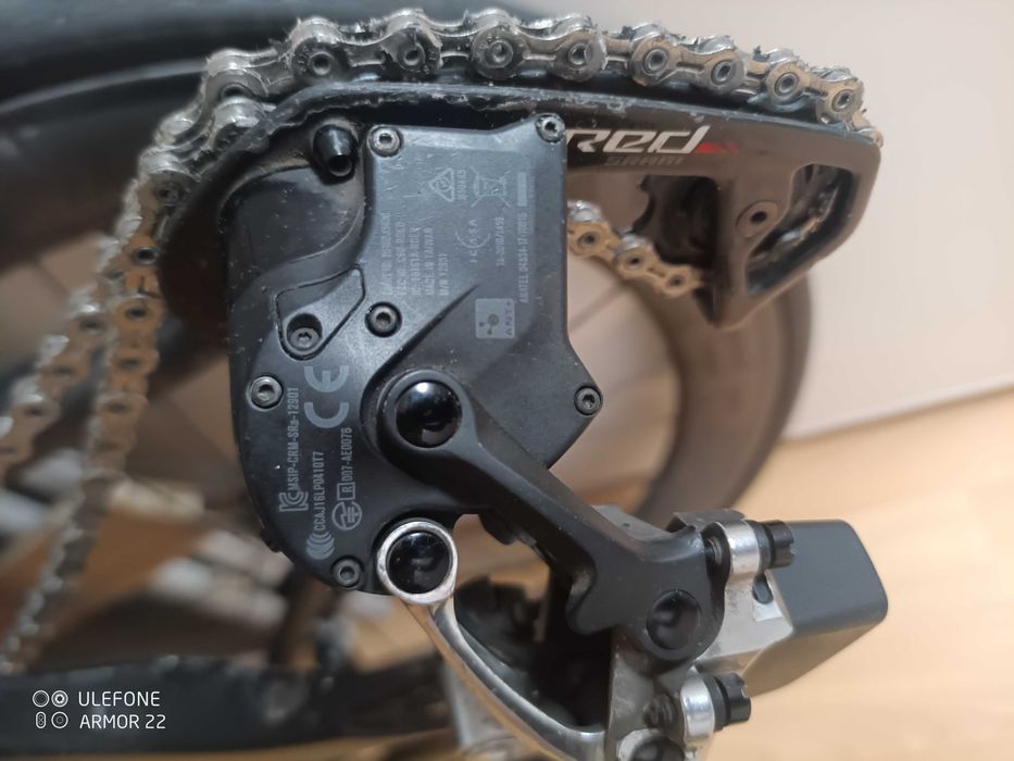 Монтаж за шосеен велосипед SRAM RED etap