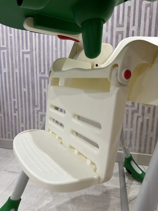 Детский стульчик для кормления
