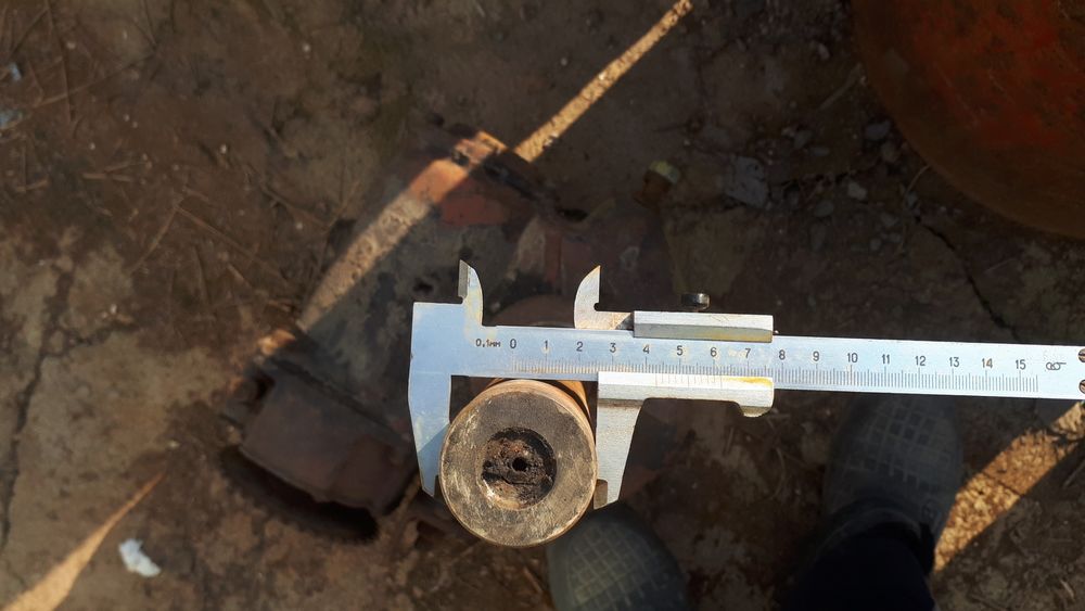 Редуктор силовой и ёмкость