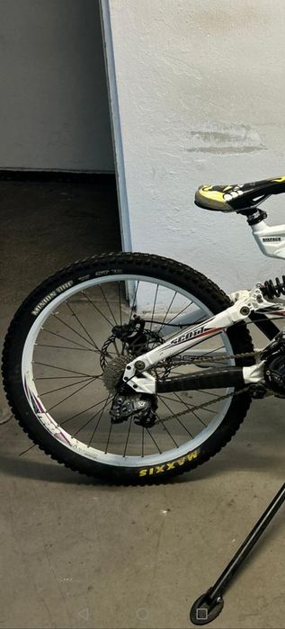 Vând piese de bicicleta downhill/freeride /enduro