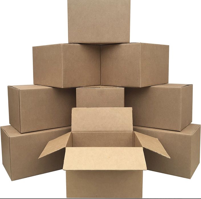 Vind cutii din carton