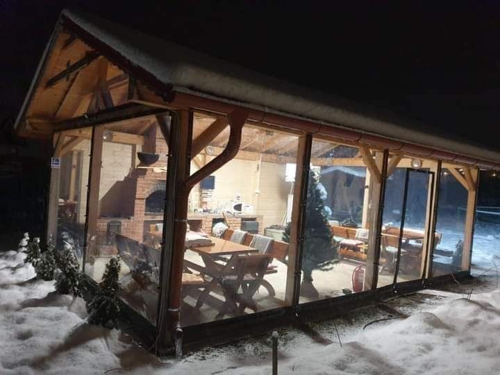 Cabana de închiriat