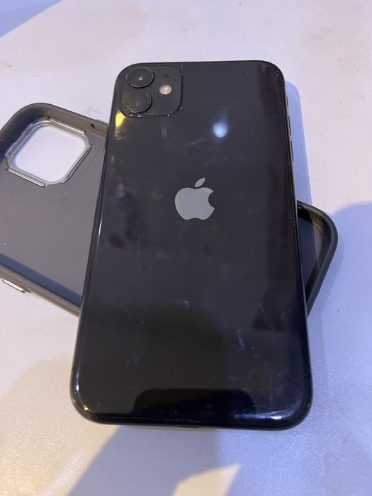 Айфон 11 черный цвет