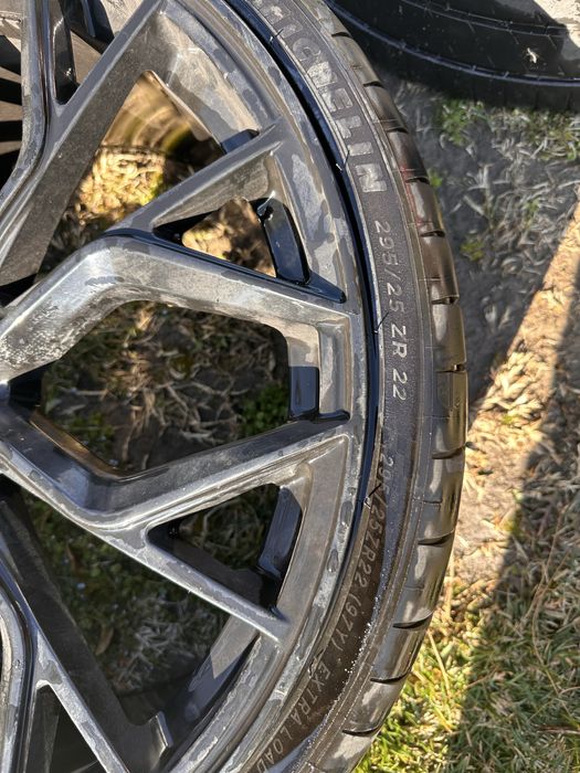 Гуми  - Michelin Pilot Sport 4S 295/25 ZR 22 DOT 22, джантите бонус.