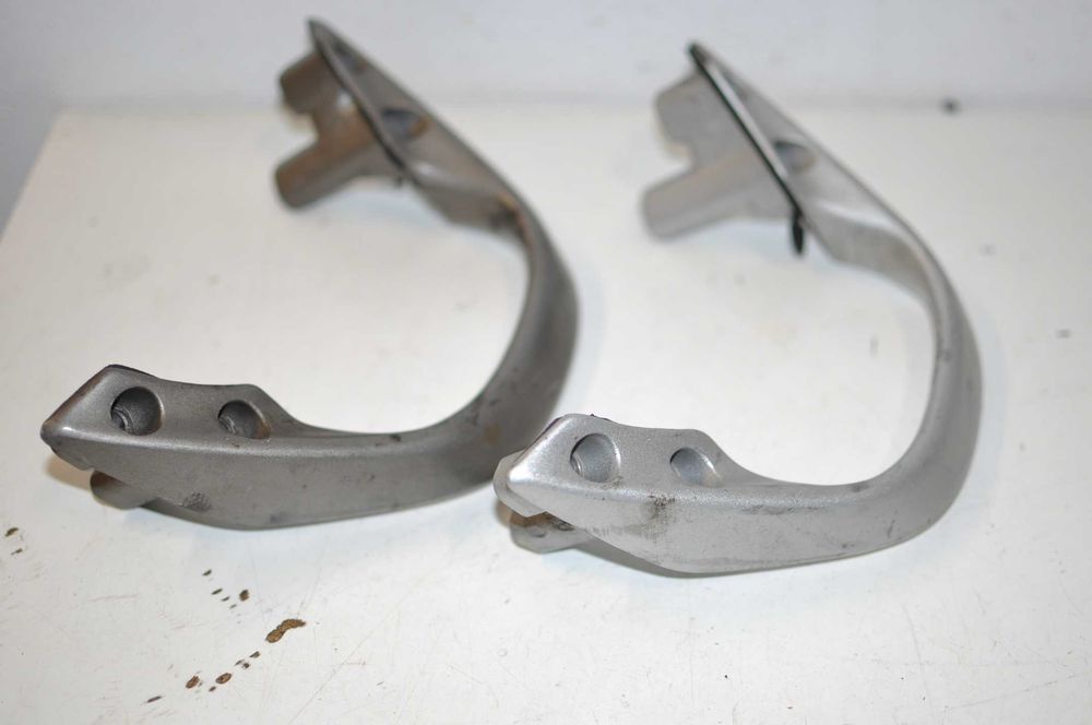 Scarite suporti motor  Honda Hornet 2003 2005