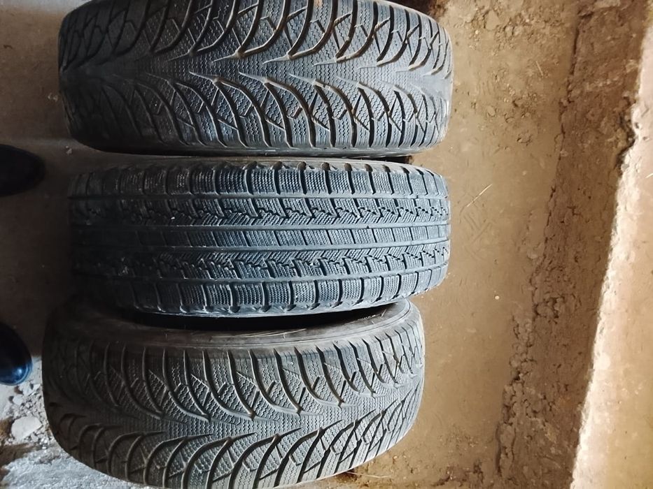 Авто шины бу торг есть