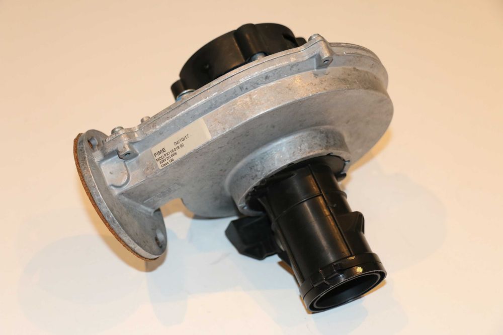 Ventilator FIME MOD.PX118019 02 325V DC 60W centrala Ariston Cares HS