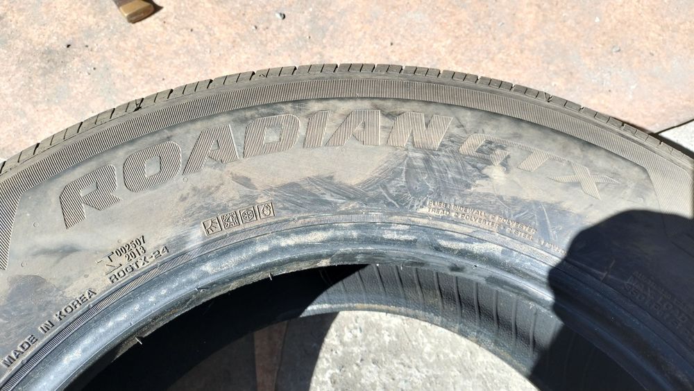 Продам резину 235/65/R17