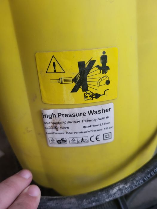 Karcher apparar tez va arzon sotiladi