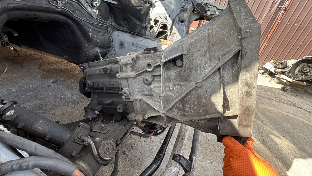 Cutie viteze bmw e90 e87 318i N43 2010 ! 143 cai