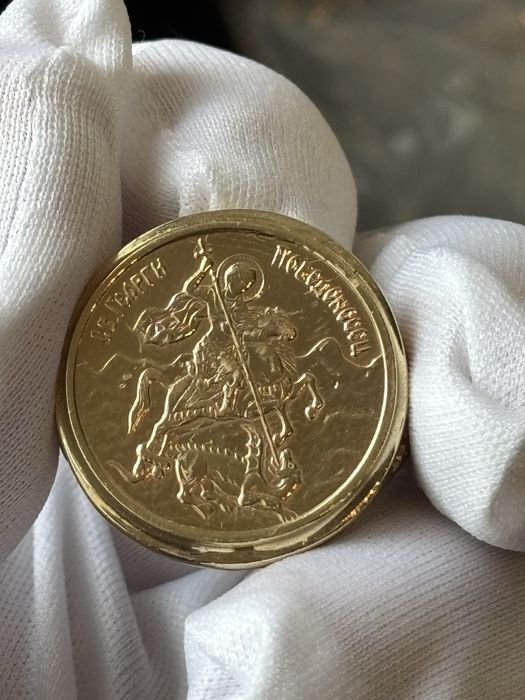 Златен пръстен с Монета св. Георги 14к