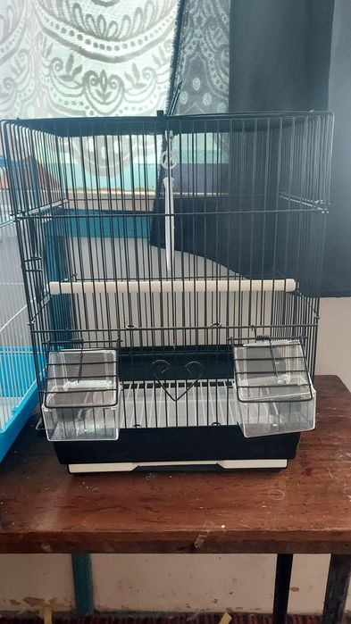 Клетка для попугаев