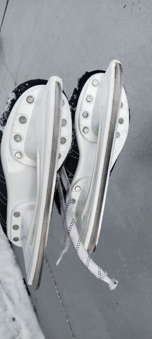 Коньки детские 34 размер