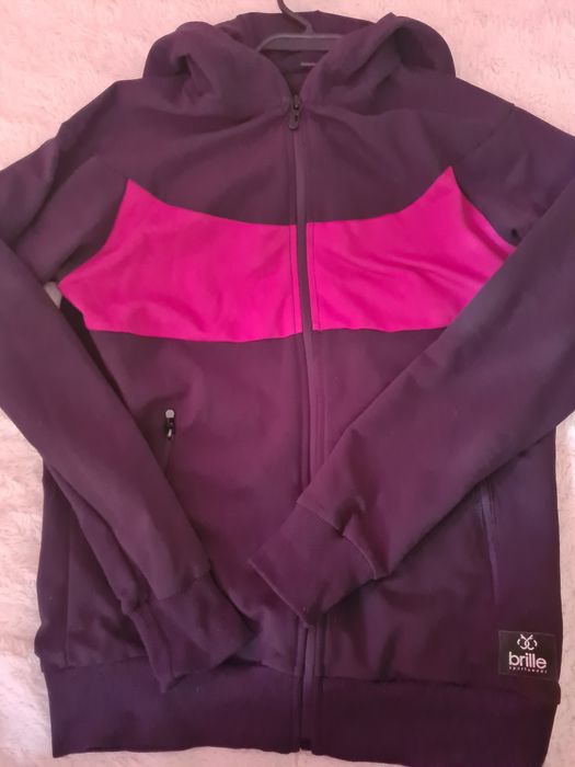 Дамско спортно горнище