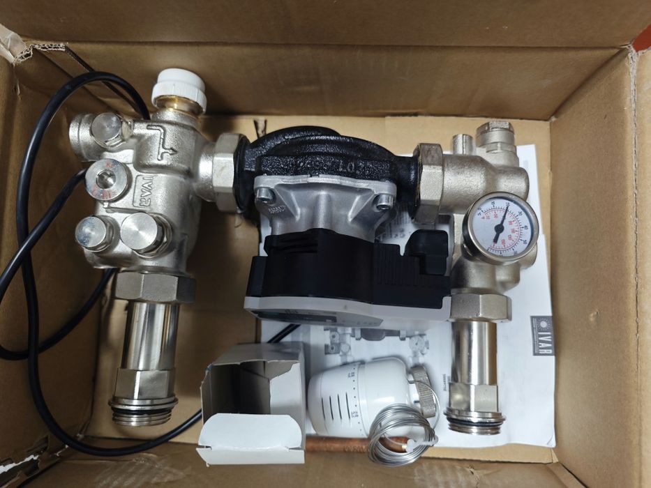 Grup amestec IVAR UNIMIX-C complet, cu cap termostatic si sonda