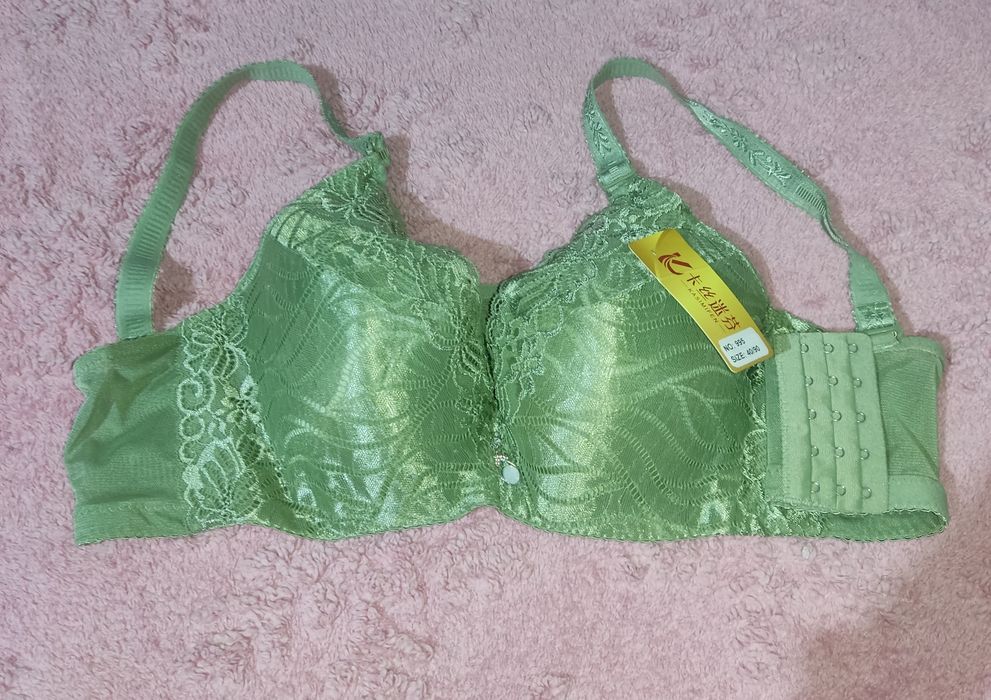 Новый ажурный бюстгальтер (оливковый цвет)