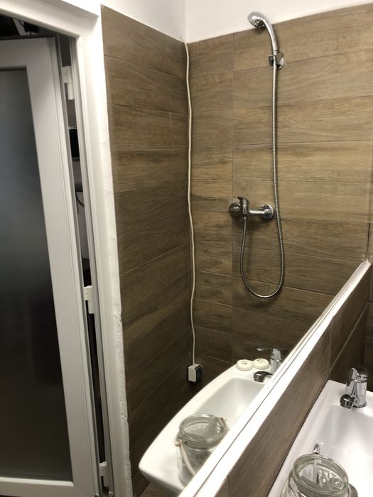 Vand Spatiu Comercial Republicii Brasov
