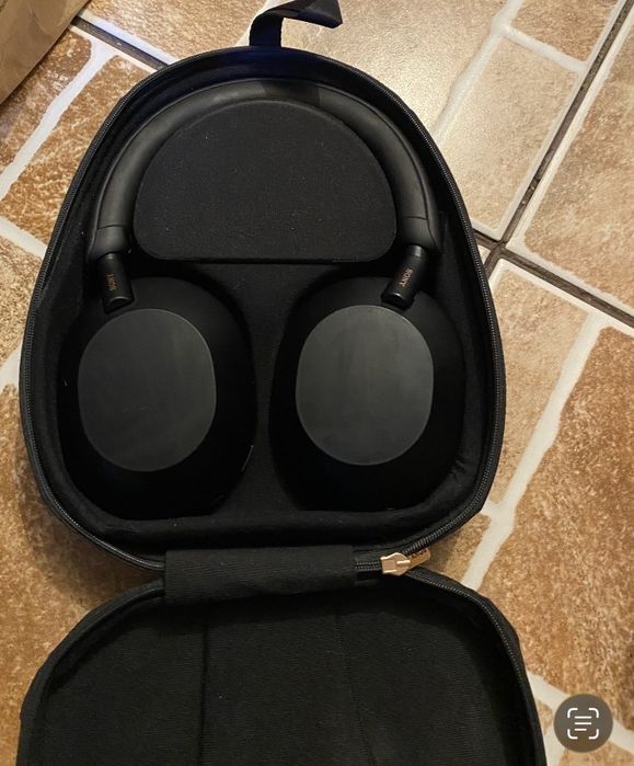 Căști Sony WH-1000XM5 – Noise Cancelling – Stare foarte bună