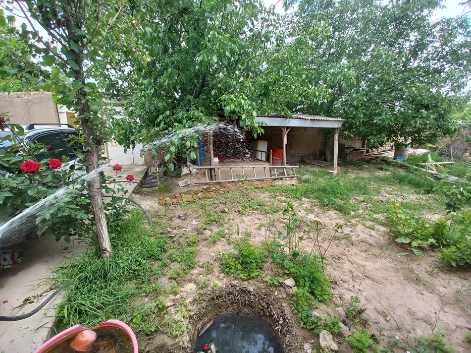 Арендага ховли 2 хоналик Суперда жойлашган.Агентство