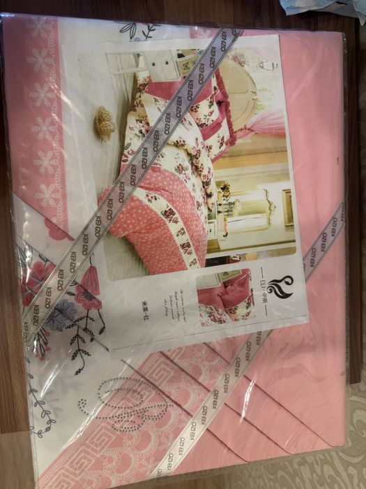 Постельное новое белье двуспалка