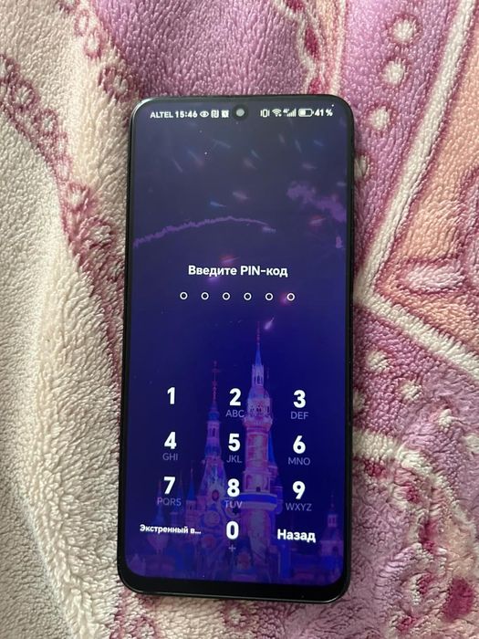 Продам телефон HONOR 90 lait.