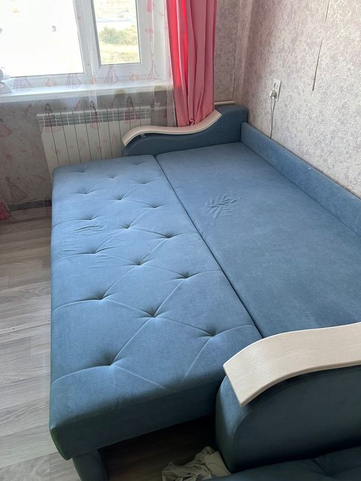 Диван для гостиной