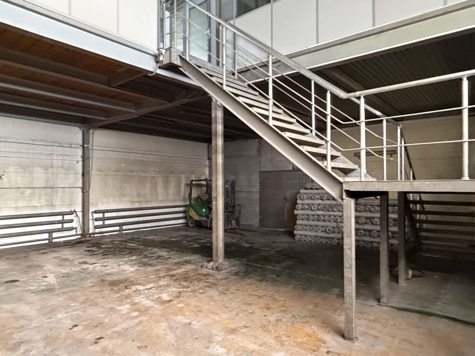 Сдам склад 330м2