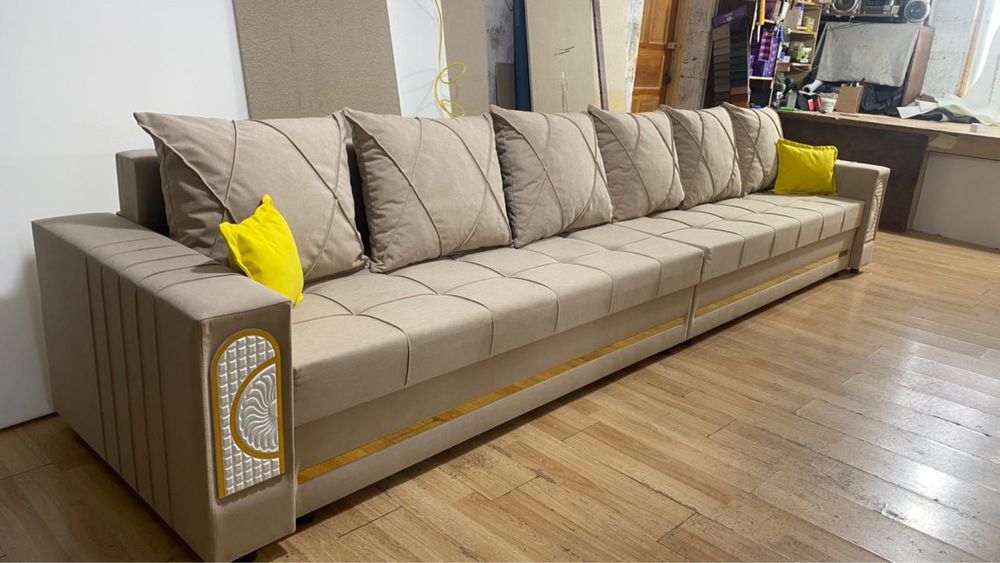 Диван раскладной с декоритвной вставкой