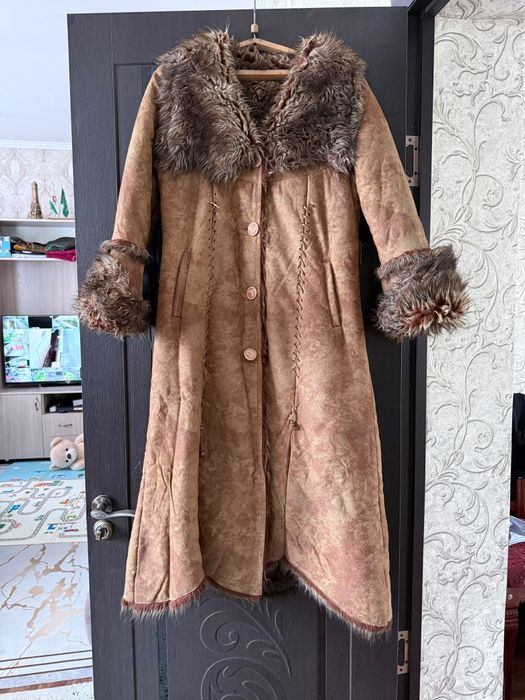 Продам дубленку женскую