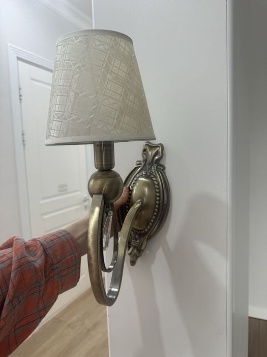 За 4 люстры 5тыс!