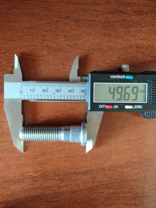 Болты для крепления колёс