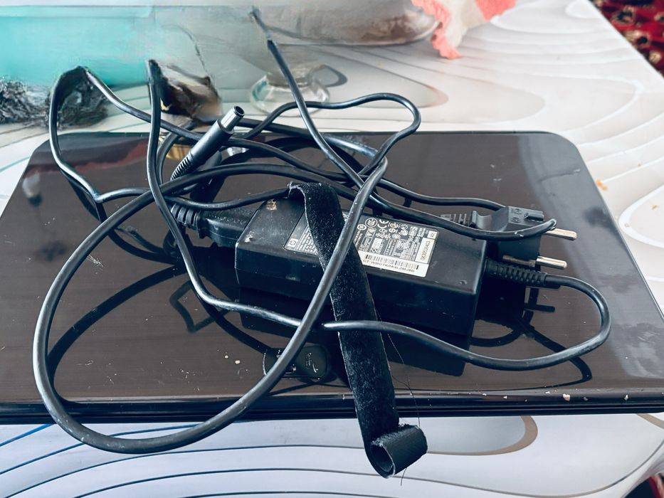 Нотбук тоғымен бірге