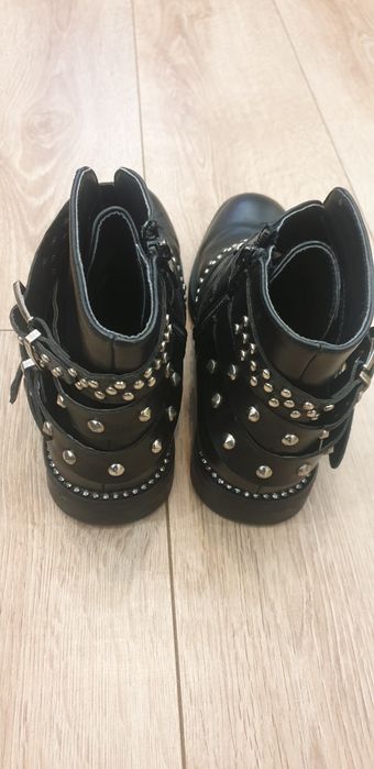 Ghete piele naturală cu ținte