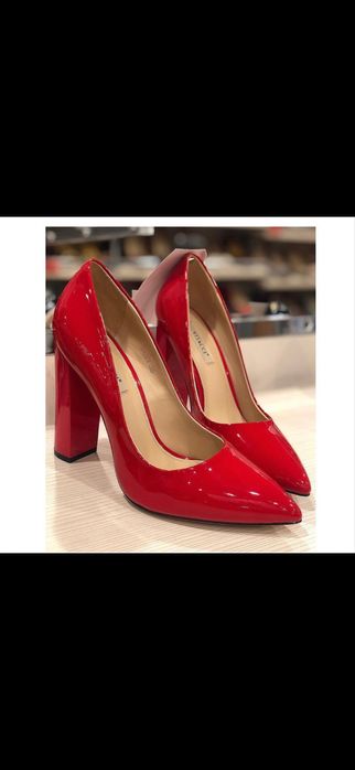 Туфли женские красный