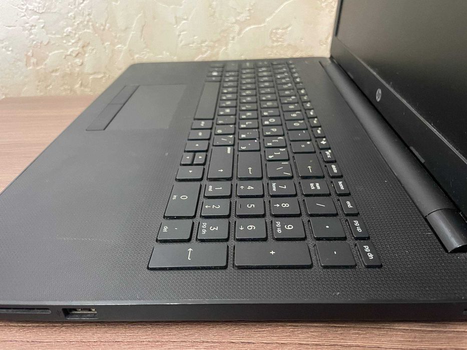 Hp Pavilion /Amd A4-9120/4Gb Ram/500Gb Hdd/