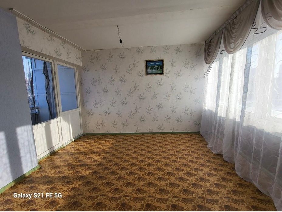 Продам 3 х комн, квар., 9-22, 4 этаж
