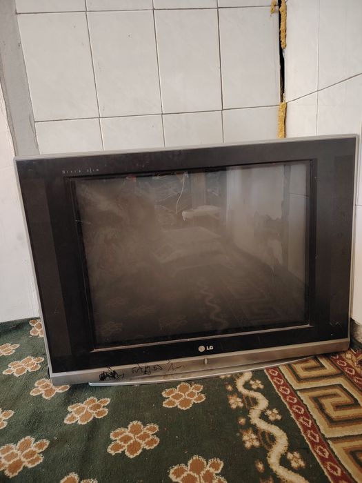 Теливизор сотилади