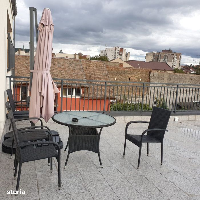 Spațiu de birouri de 95 mp + terasa 90 mp zona Centrala