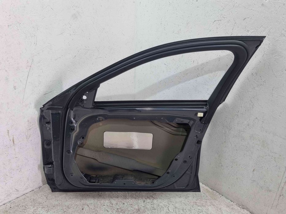 Usa dreapta fata Mercedes Clasa C (W205) [Fabr 2014-prezent] 755 Gri T