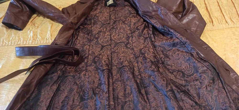 Кожено винтидж манто