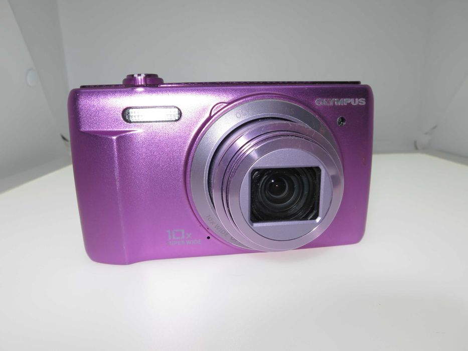 Olympus D750 16MP розов фотоапарат цифрова камера, работи перфектно