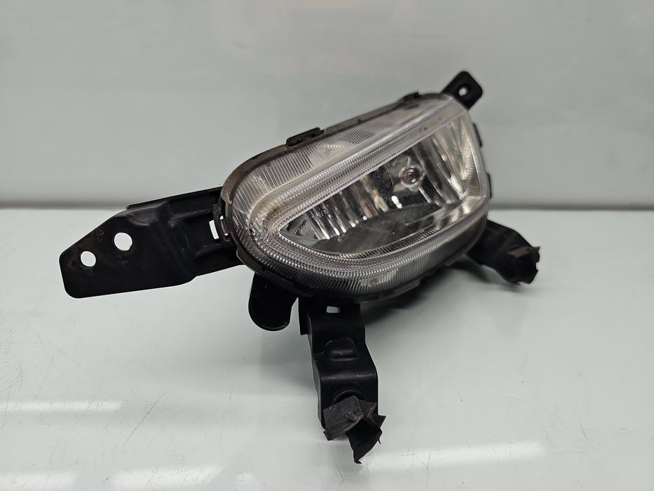 Proiector ceata dreapta Hyundai Tucson (TL) [Fabr 2015-2020] SUV 92202