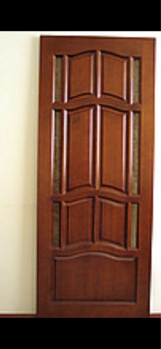 Двери из массива сосны