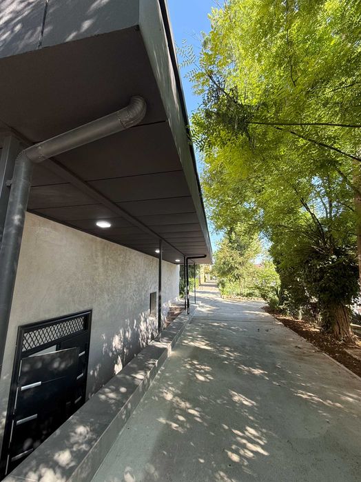 Продаётся нежилое имущество 206 кв/м за IT PARK цена 120.000 торг