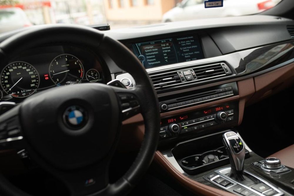 BMW 530 xDrive 258 Cp