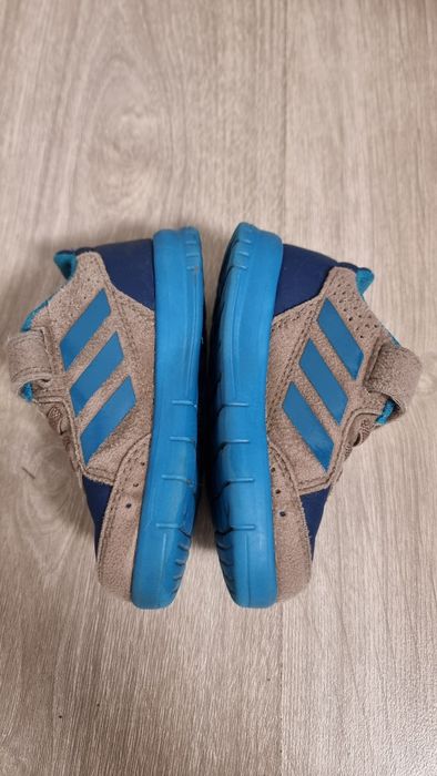 Încălțăminte Adidas copii